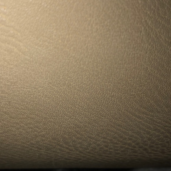 Handbag - Picture 8 of 8